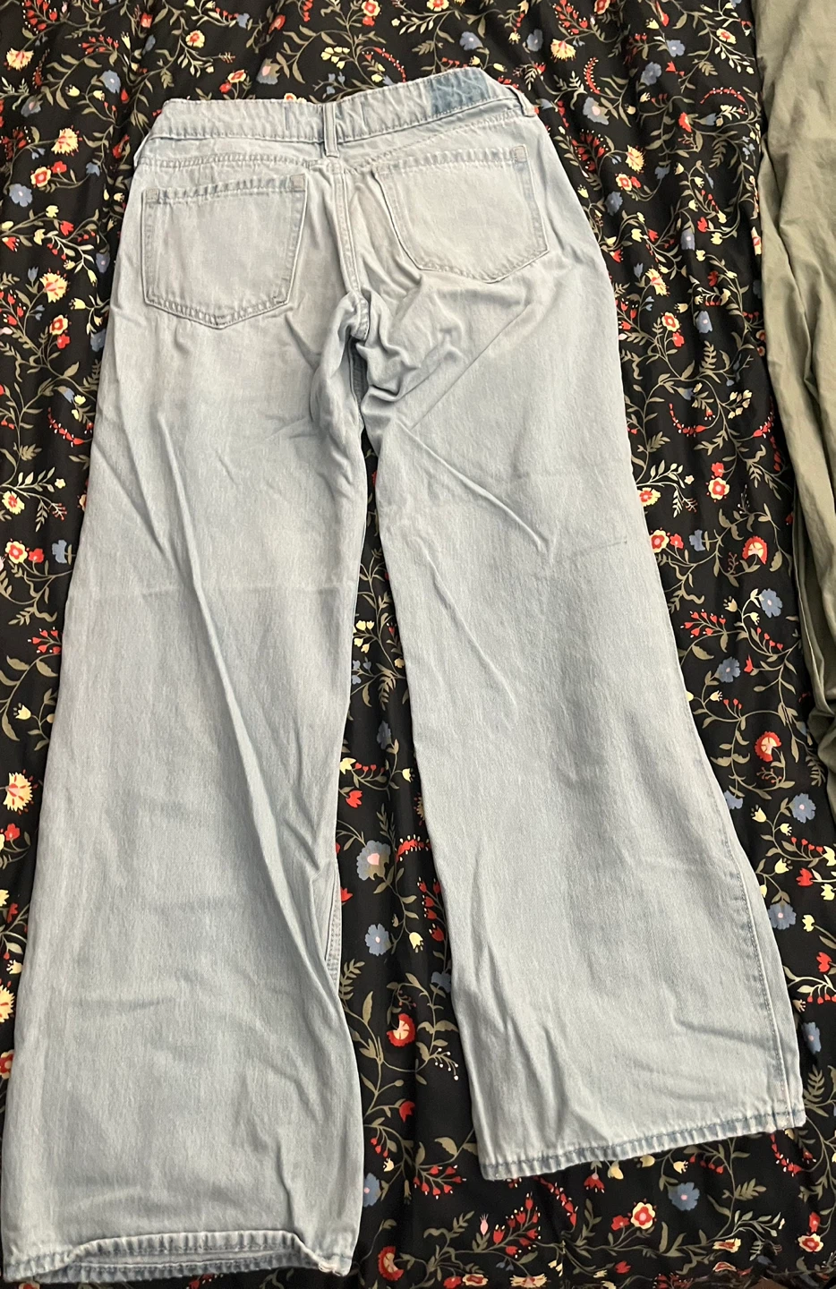 light wash low rise baggy jeans size 24 - photo 2