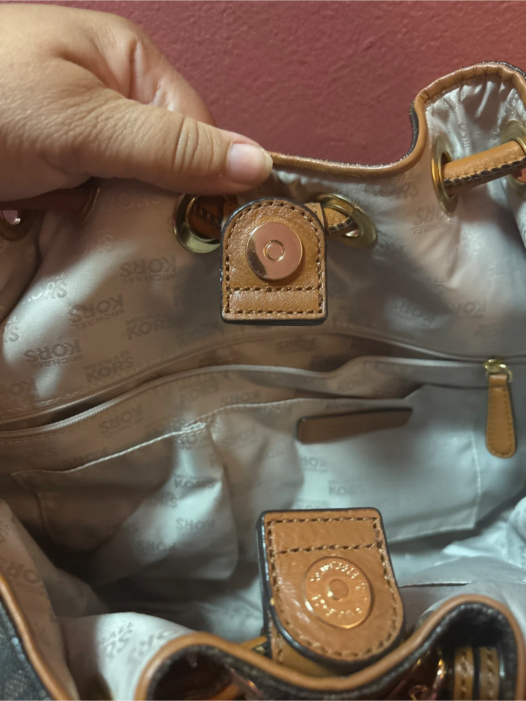 Authentic  NEW Michael Kors Monogram Shoulder Bag - photo 4