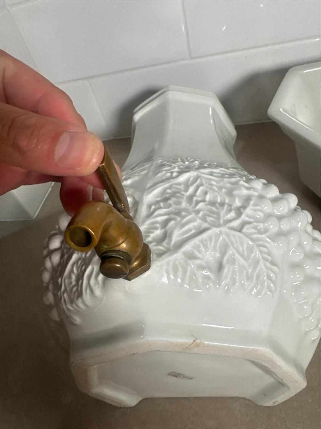 White Ceramic Grape Motif Water Dispenser with Basin - photo 5