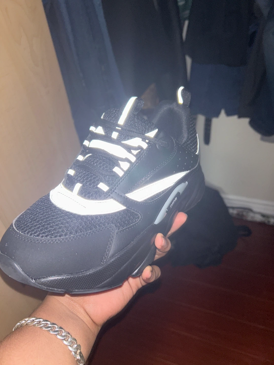 B22 black shoes - photo 2