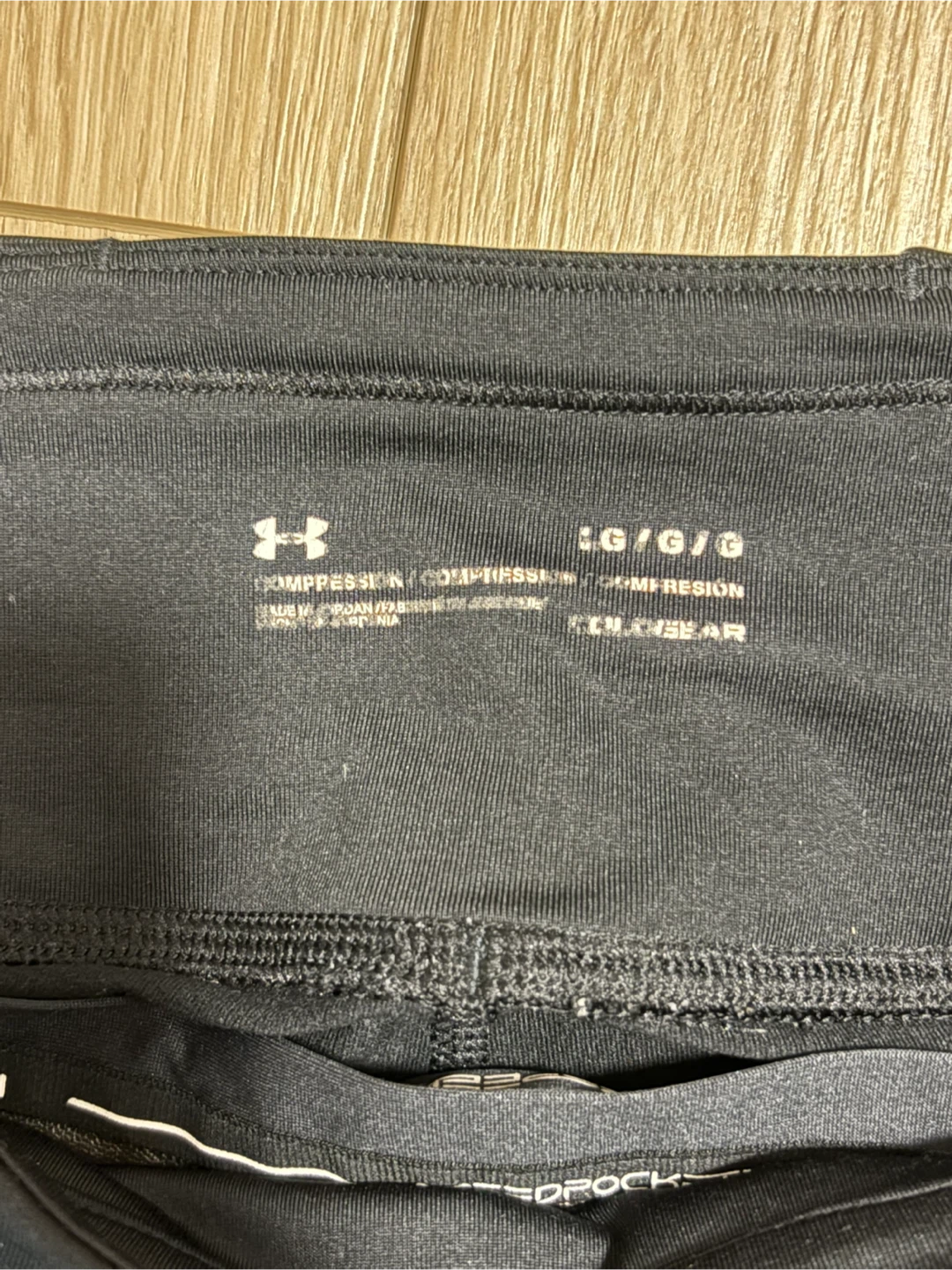 Large Under Armour compression Black Running Leggings - photo 4