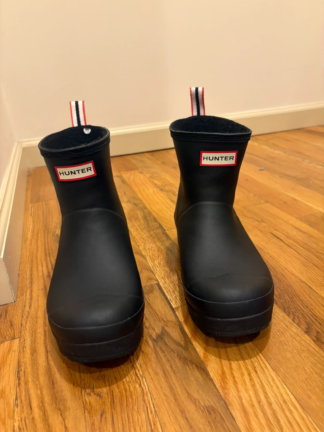 Hunter Black Rain Boots Ankle Chelsea - photo 2