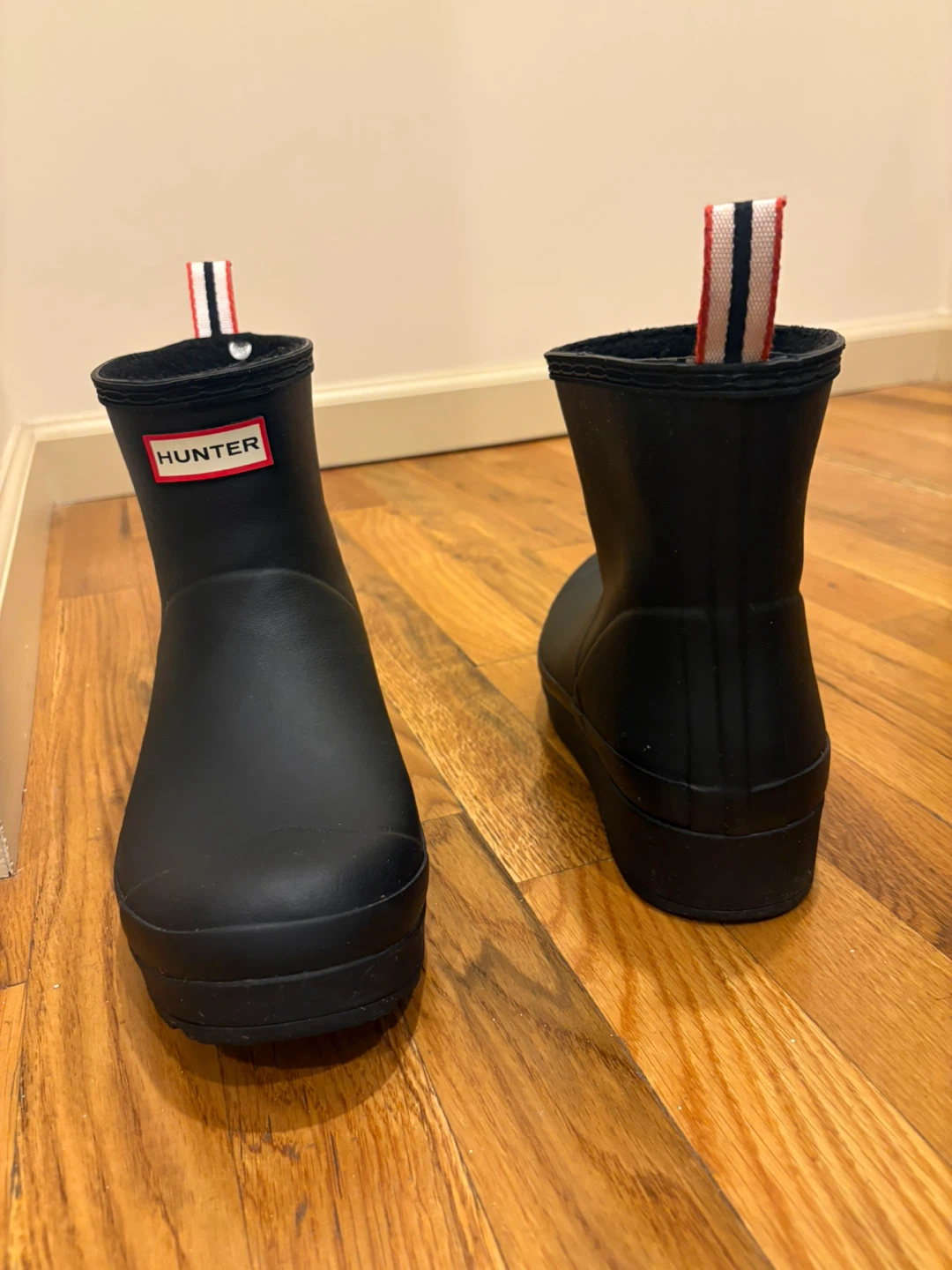 Hunter Black Rain Boots Ankle Chelsea - photo 3