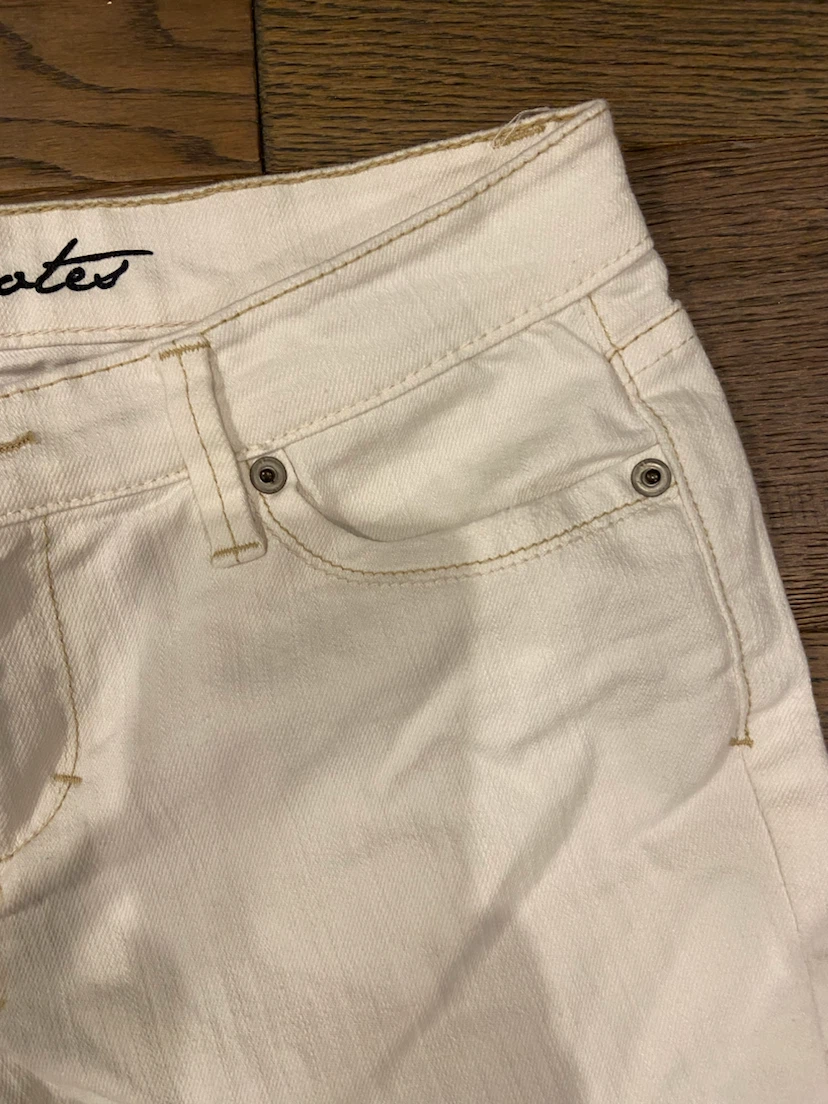 EUC: Bluenotes White Low Rise Super Skinny Jeans Size 27 - photo 3