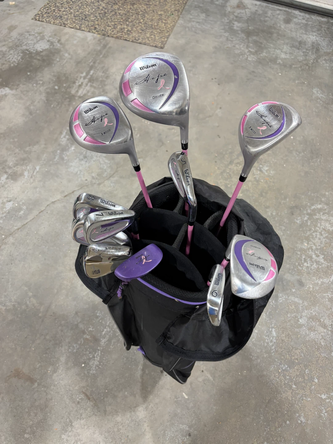 Wilson Women's Golf Club Set - Right handed