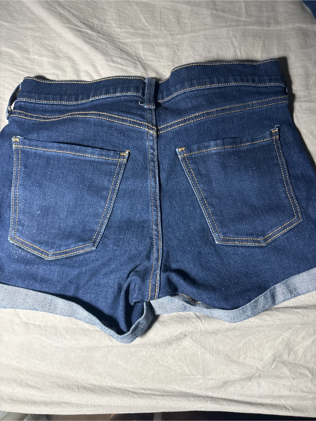 Old Navy Mid-Rise Denim Shorts Size 0 - photo 3