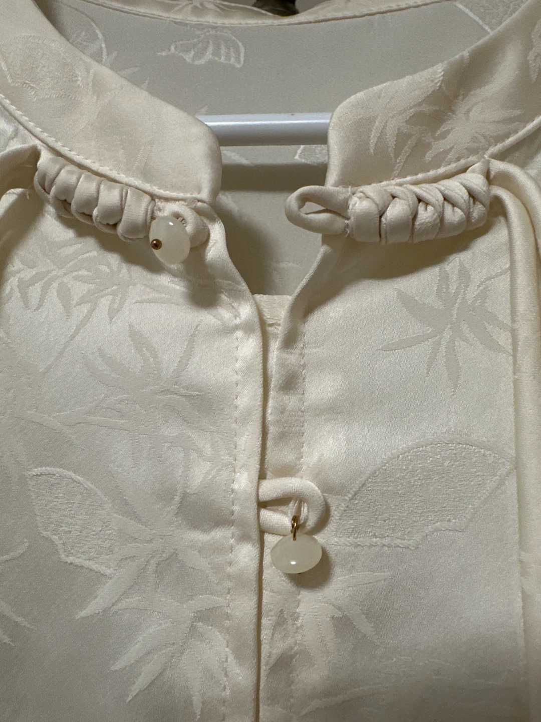 Cream Textured Blouse with Butterfly and Bamboo Print - photo 4
