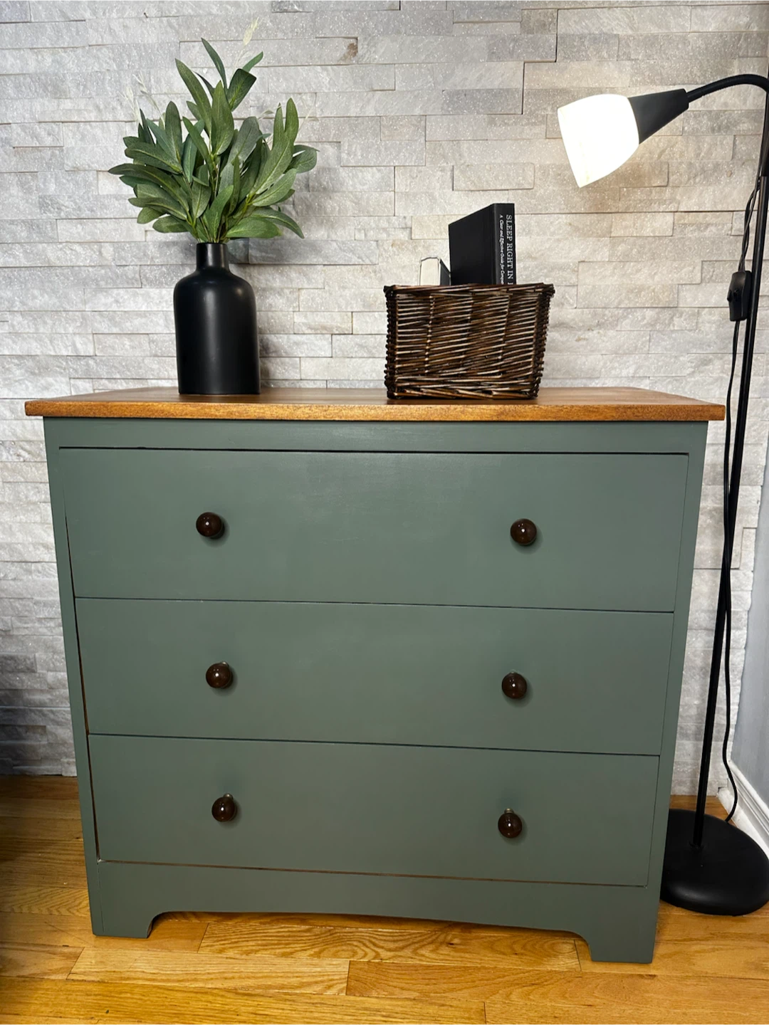 Green 3-Drawer Dresser - photo 3