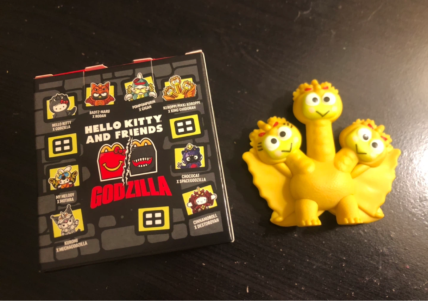 Hello Kitty and Friends Godzilla King Ghidorah Toy - photo 2