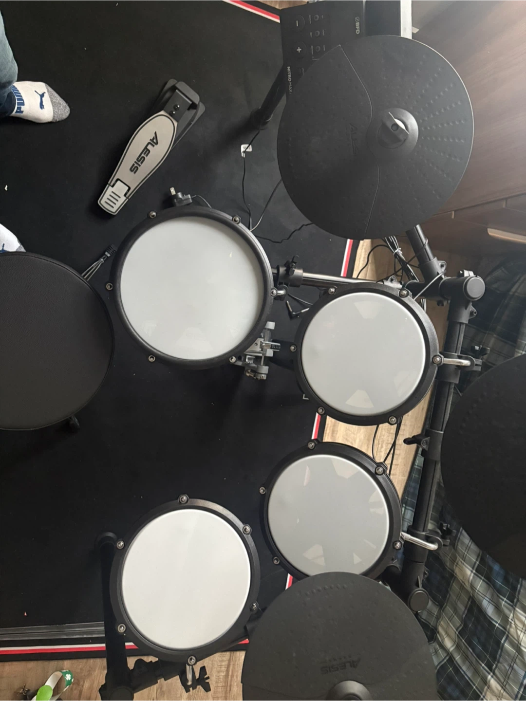 Alesis Nitro Max Electronic Drum Kit - photo 3