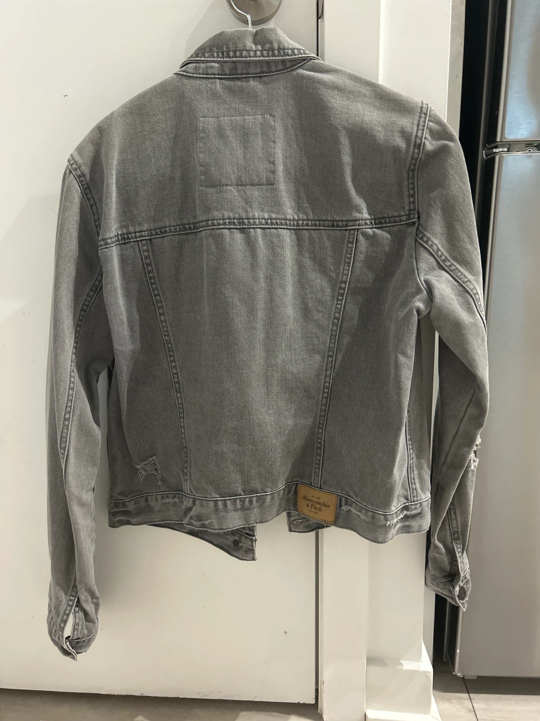 Abercrombie & Fitch Grey Denim Jacket - photo 2