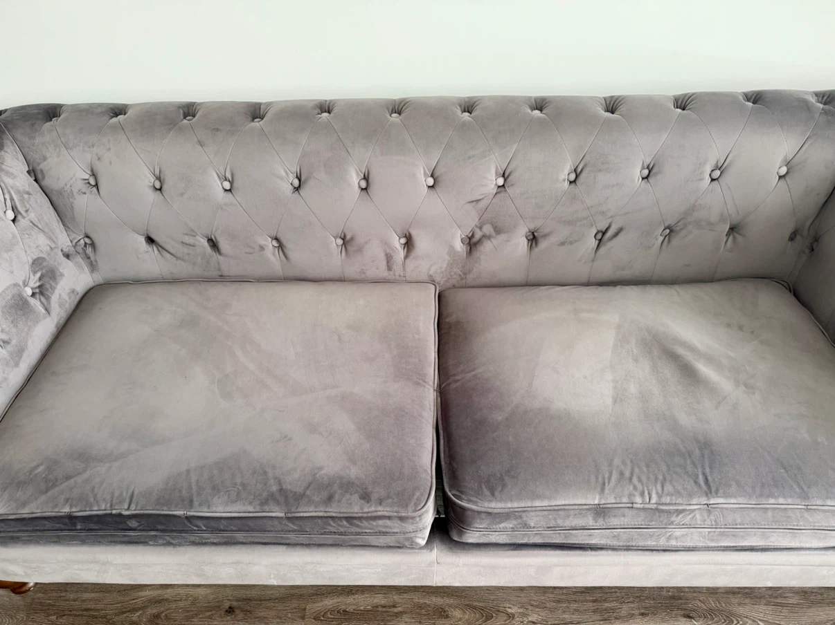 Structube Arielle velvet couch Grey Sofa 3-Seater - photo 3