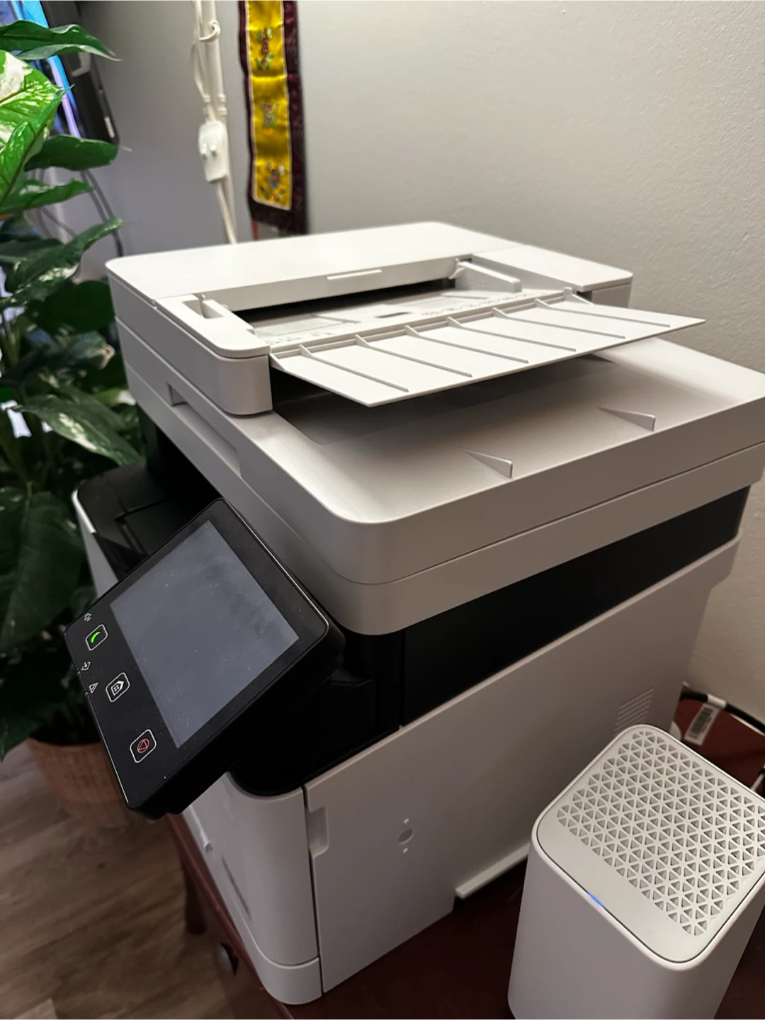 Canon imageCLASS MF743Cdw Colour Laser Printer - photo 3