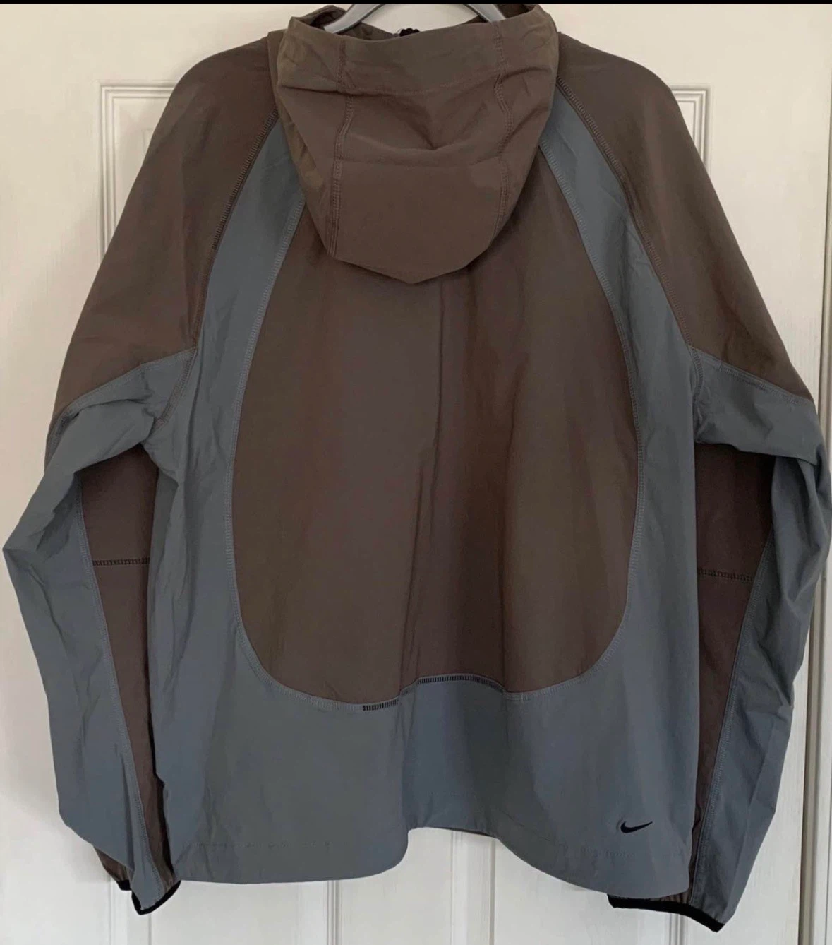 Nike Tech Dri-FIT Woven Colour Block Windrunner Loose Jacket - photo 2