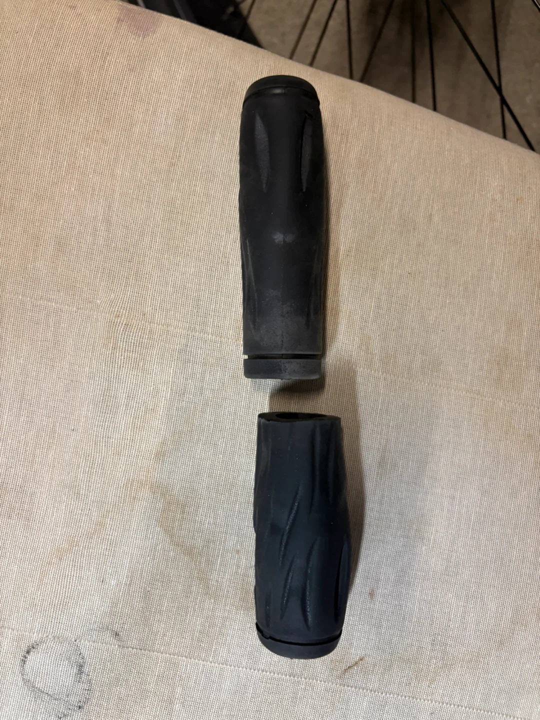Black Bicycle Handlebar Grips