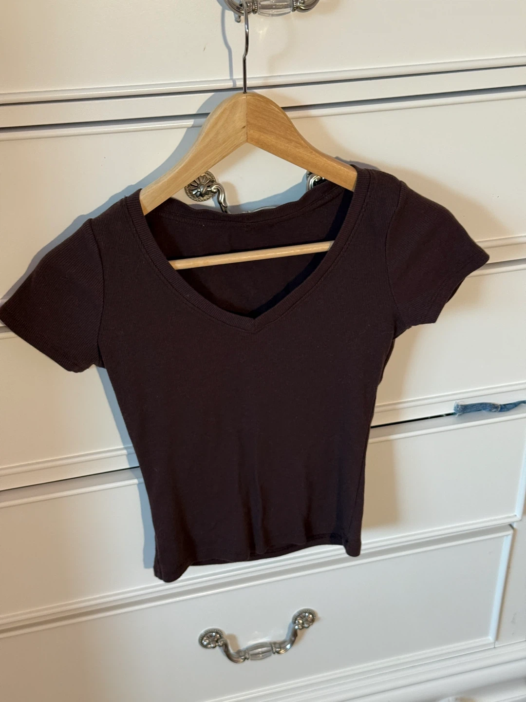 Brown V-Neck Cropped T-Shirt