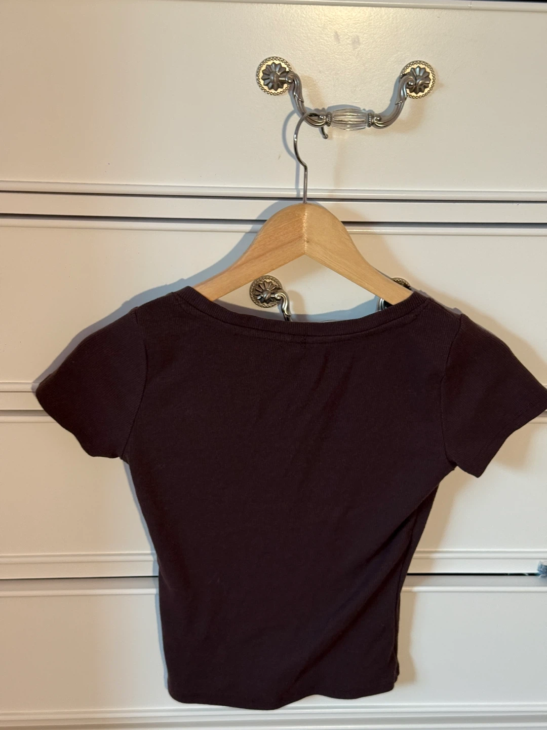 Brown V-Neck Cropped T-Shirt - photo 2