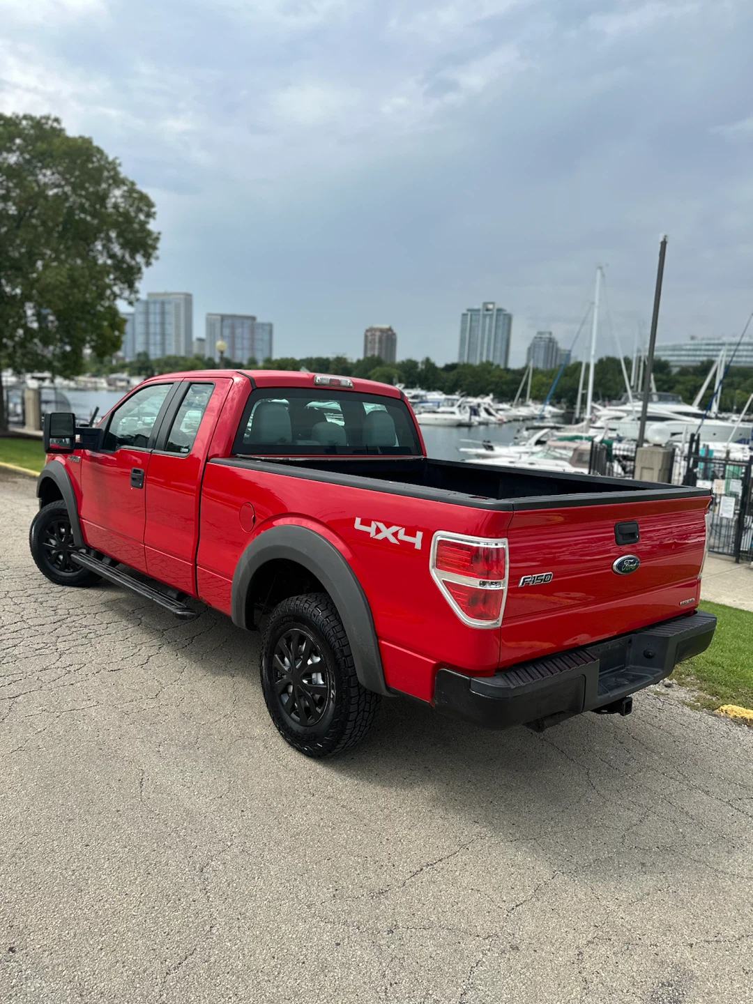 2011 Ford F150 XL - photo 4