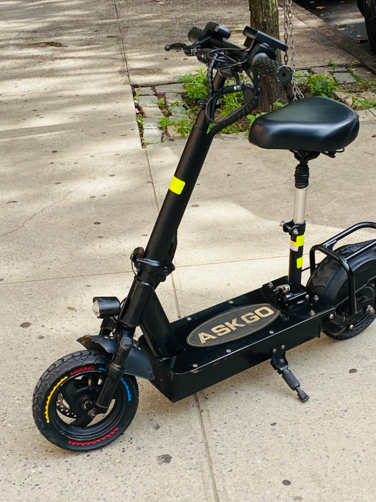 ASKGO Electric Scooter with Seat