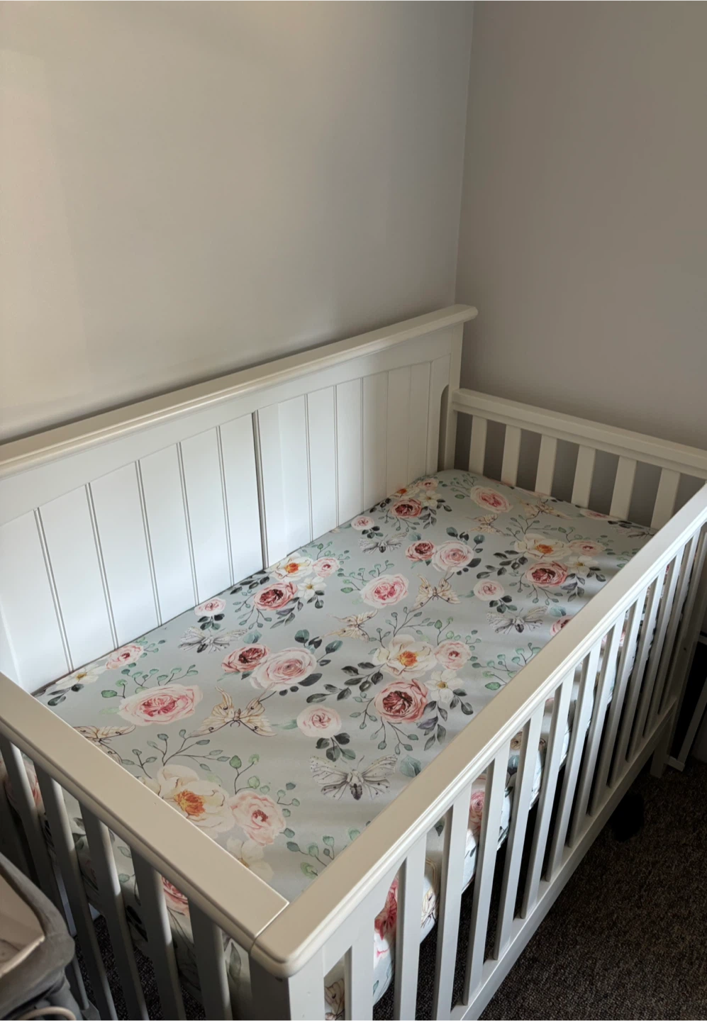 🍼 Free Crib — Perfect for a Baby’s Nursery