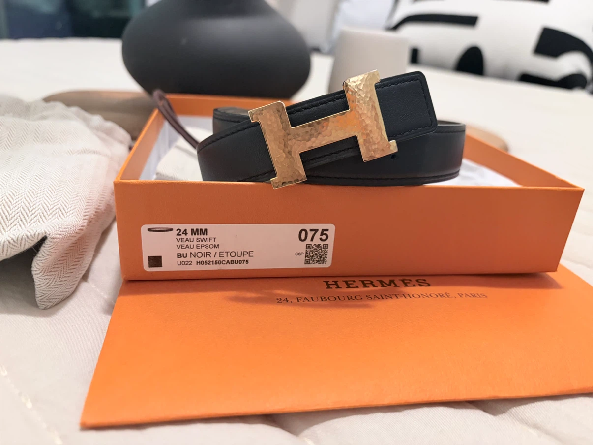 Hermès Mini H Belt Buckle & Reversible Leather Strap
