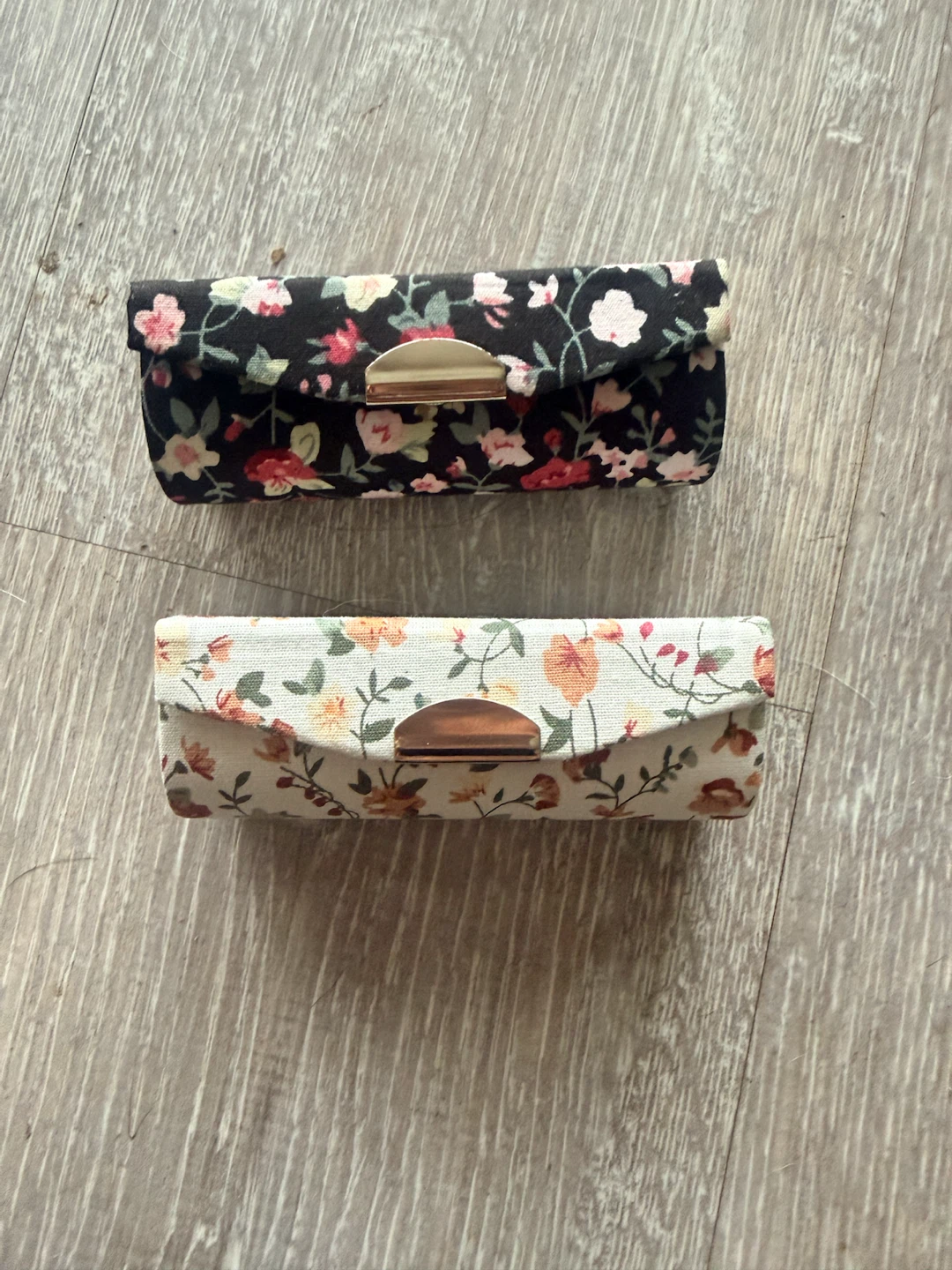 Set of 2 Floral Lipstick Cases with Mirrors - photo 2