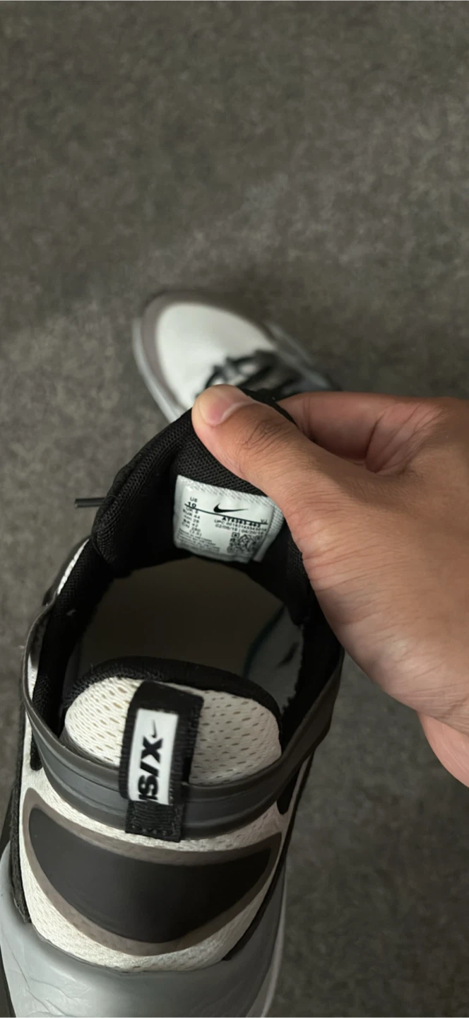 Nike Sneakers - photo 3