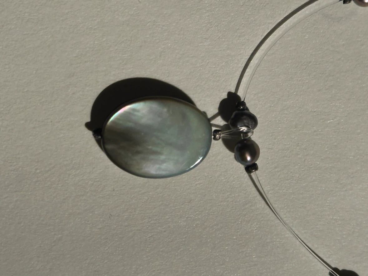 Fresh water floating pearl necklace - photo 2