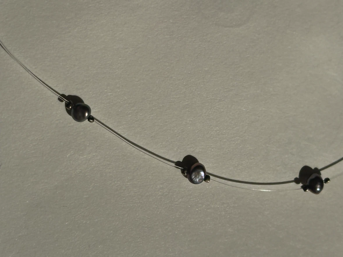 Fresh water floating pearl necklace - photo 4