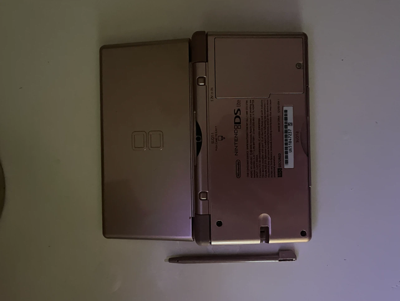 Nintendo DS Lite - Rose Gold