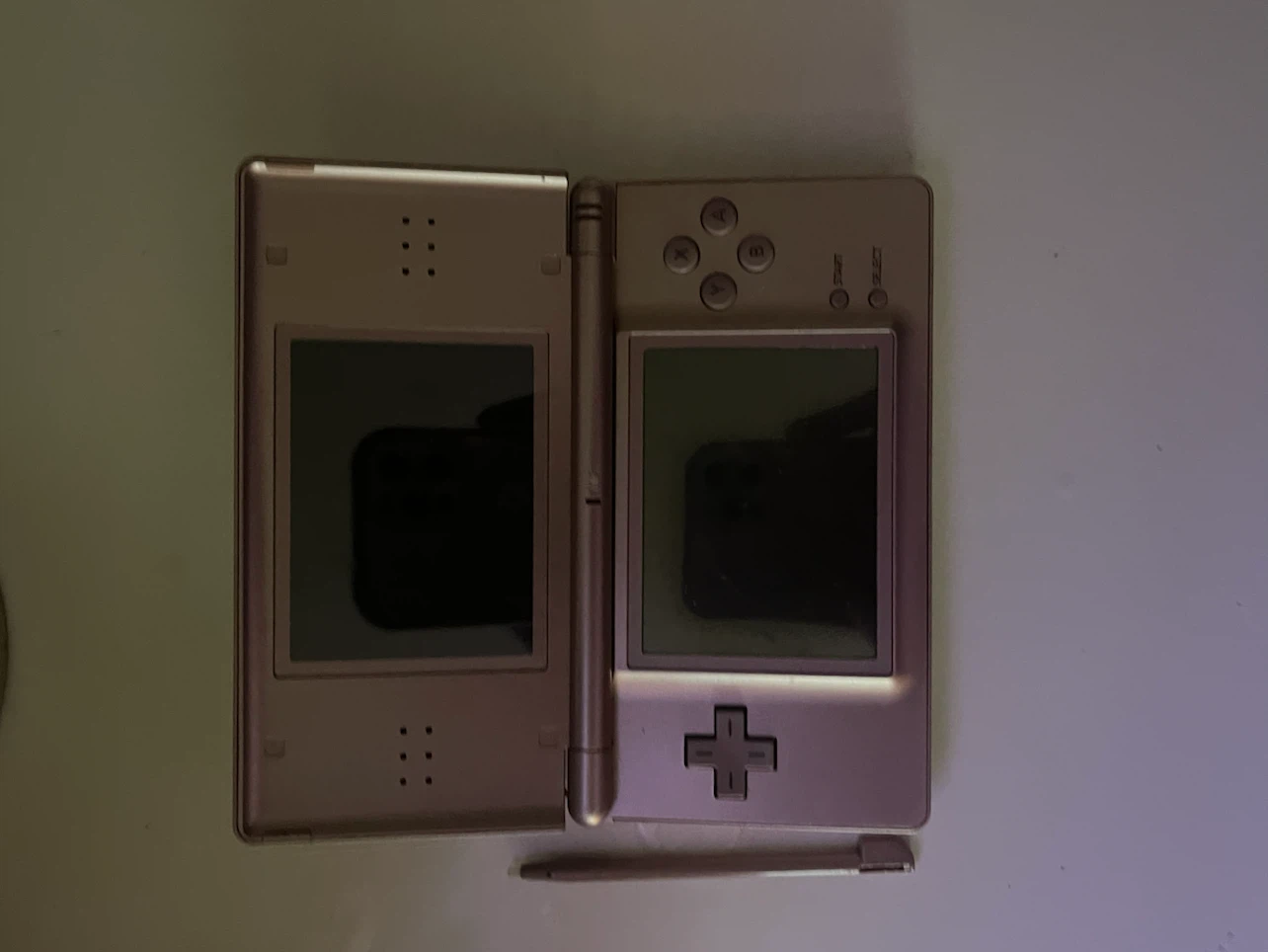 Nintendo DS Lite - Rose Gold - photo 2