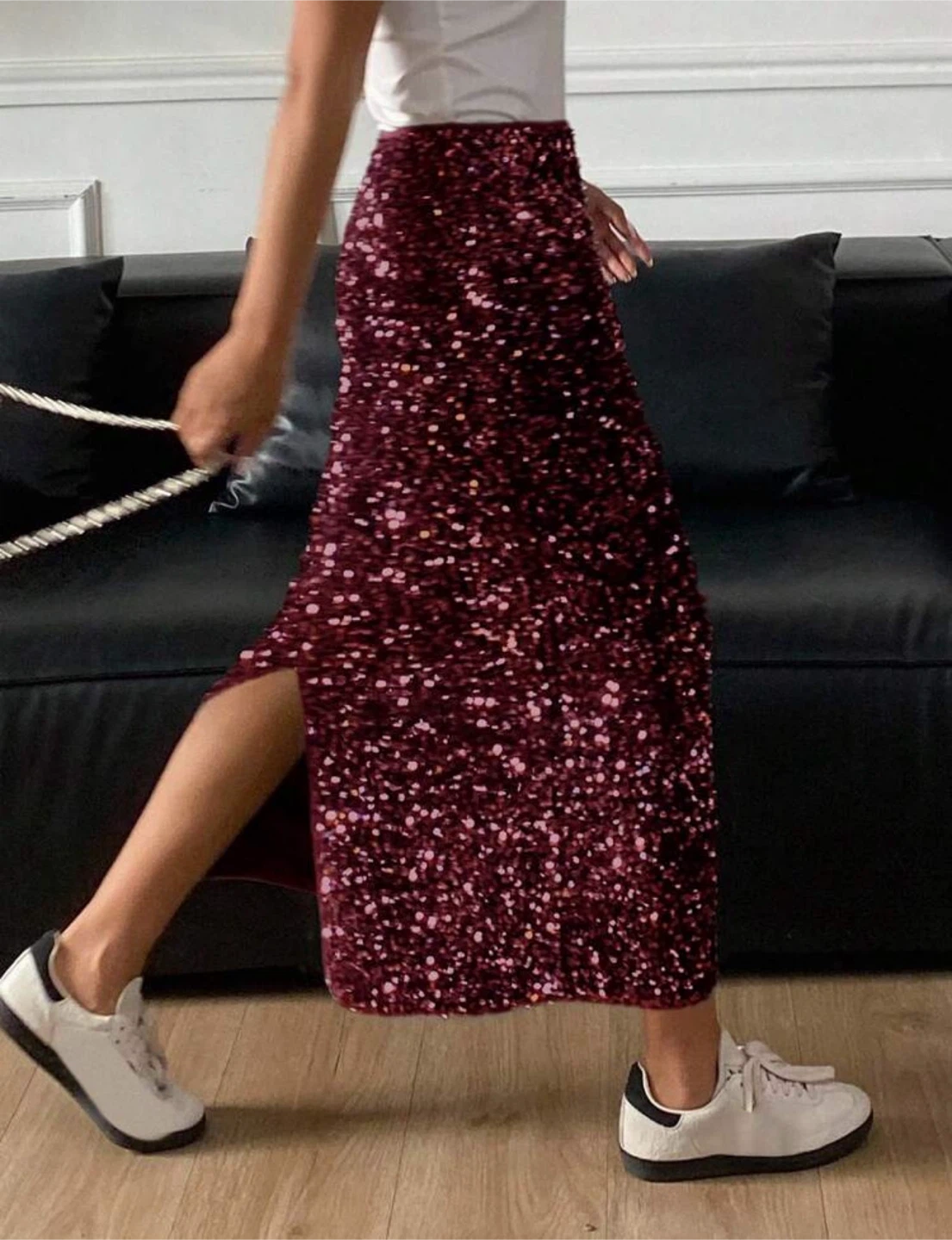 Burgundy sequin midi skirt - photo 4