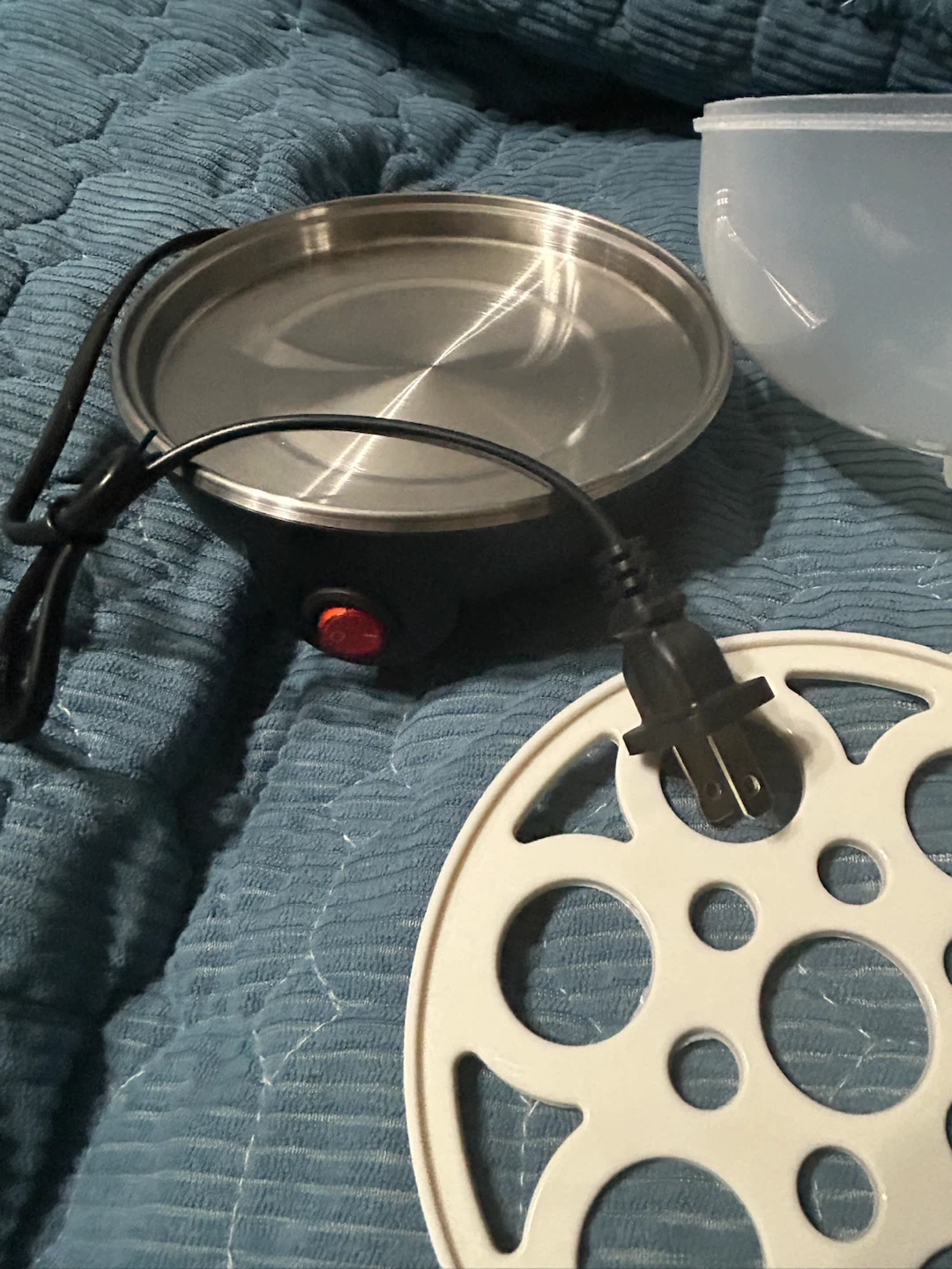 New-Electric Egg Cooker for 7 Eggs - photo 5