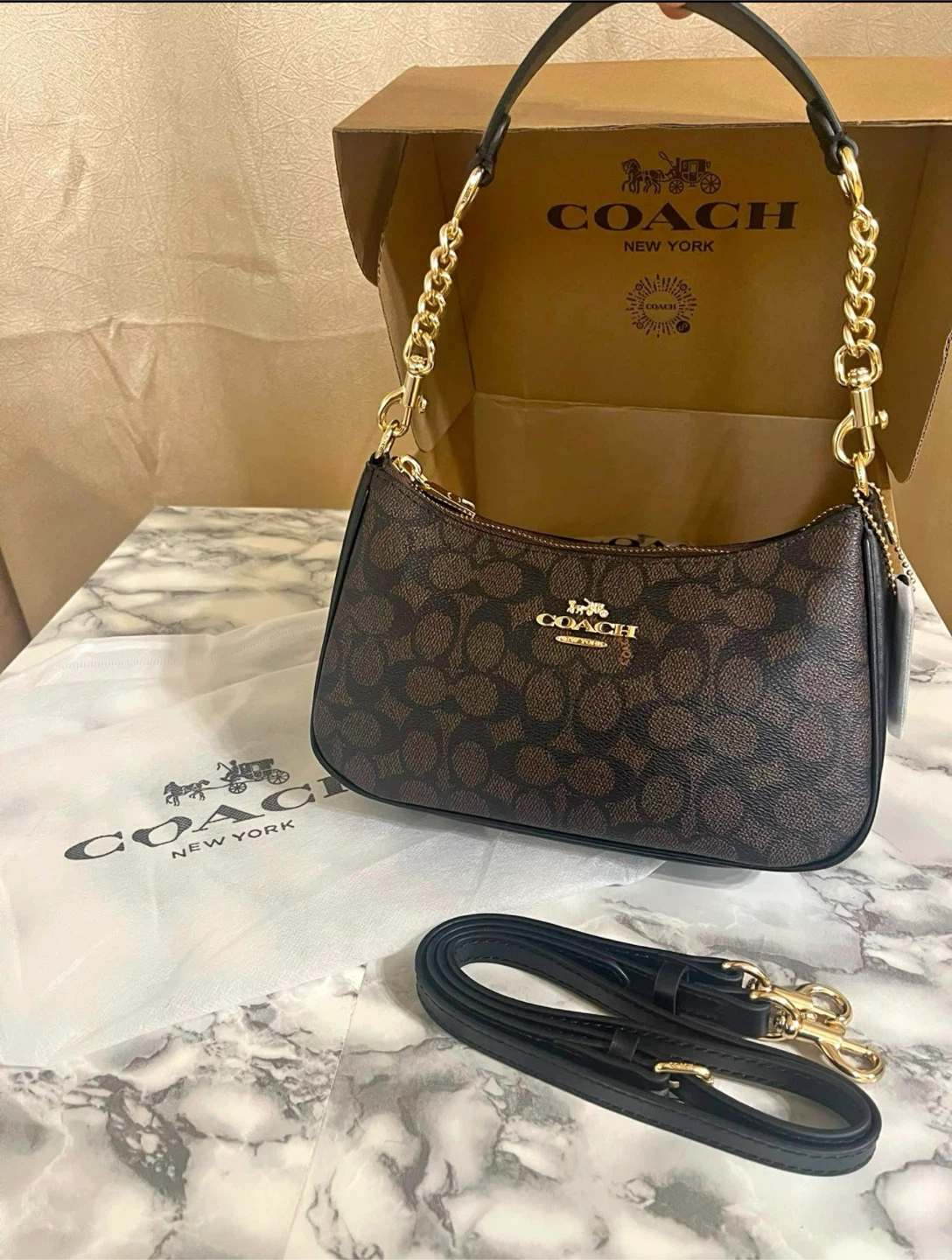 Coach Signature Canvas Shoulder Bag in Brown - photo 4