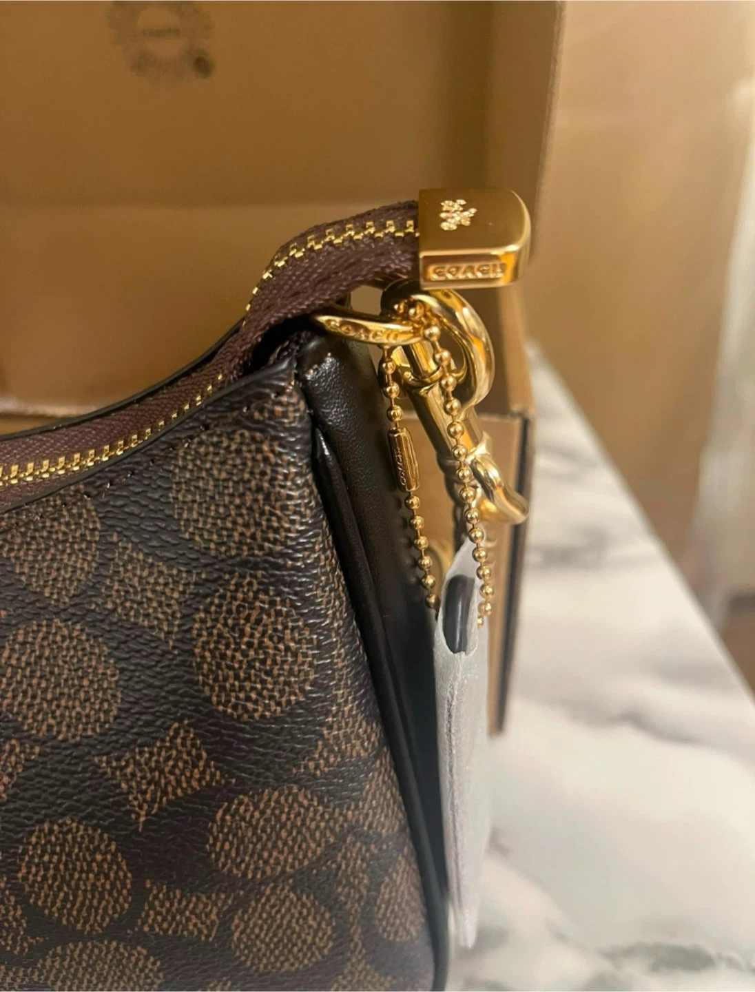 Coach Signature Canvas Shoulder Bag in Brown - photo 5