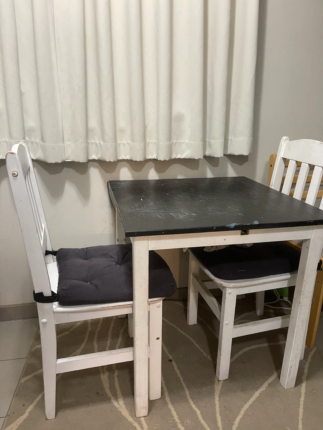 White Dining Table Set with 3 Chairs - photo 3