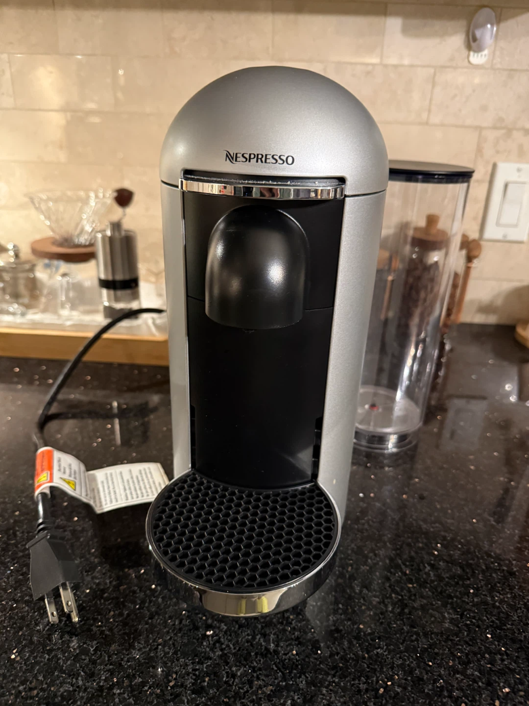 Nespresso Vertuo coffee machine - photo 3