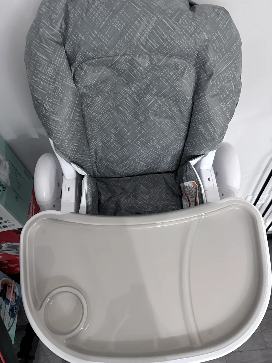 Safety 1st High Chair - photo 2