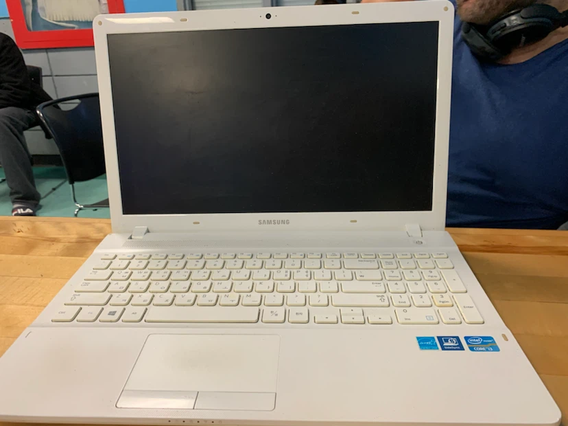 Samsung Laptop with Intel Core i3 Processor