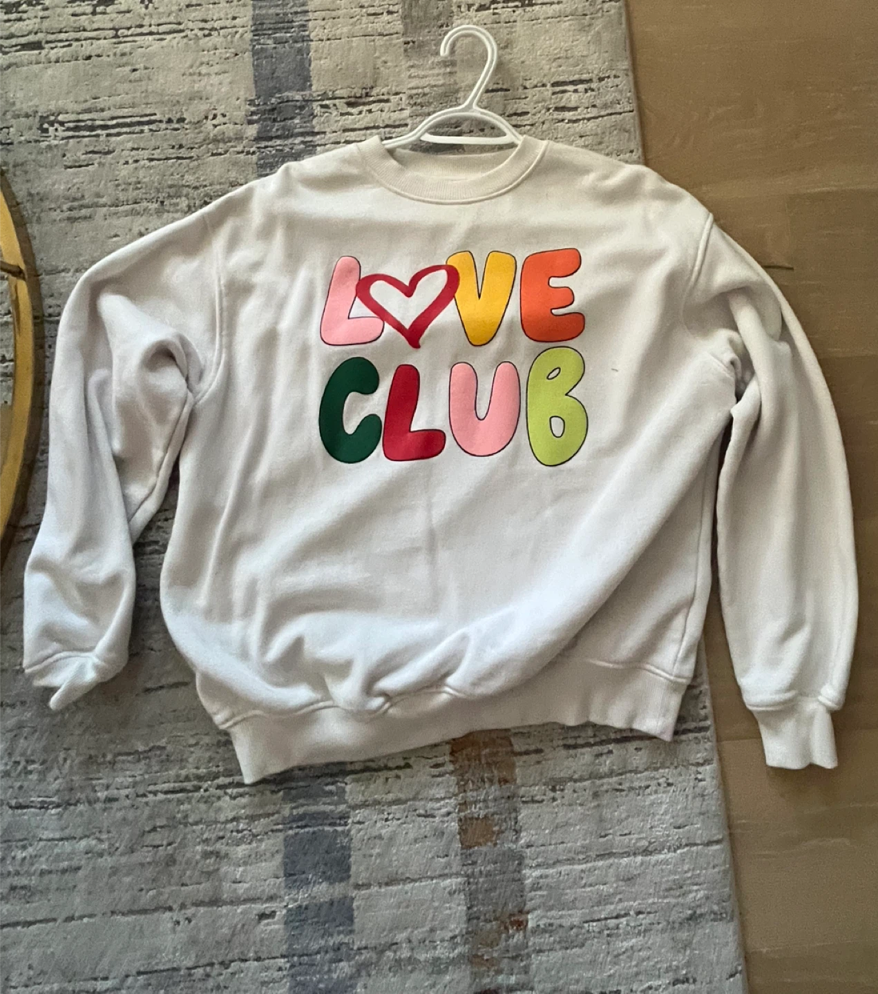 White Love Club Graphic Sweatshirt - photo 2