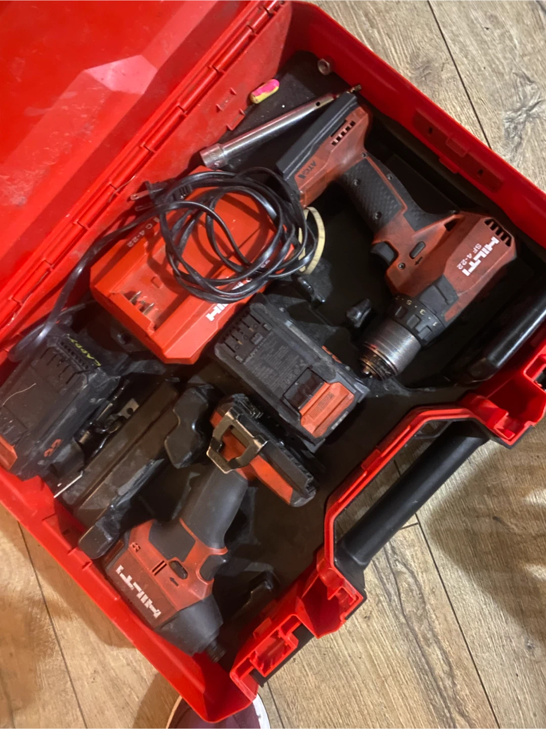 Hilti Cordless Power Tool Set