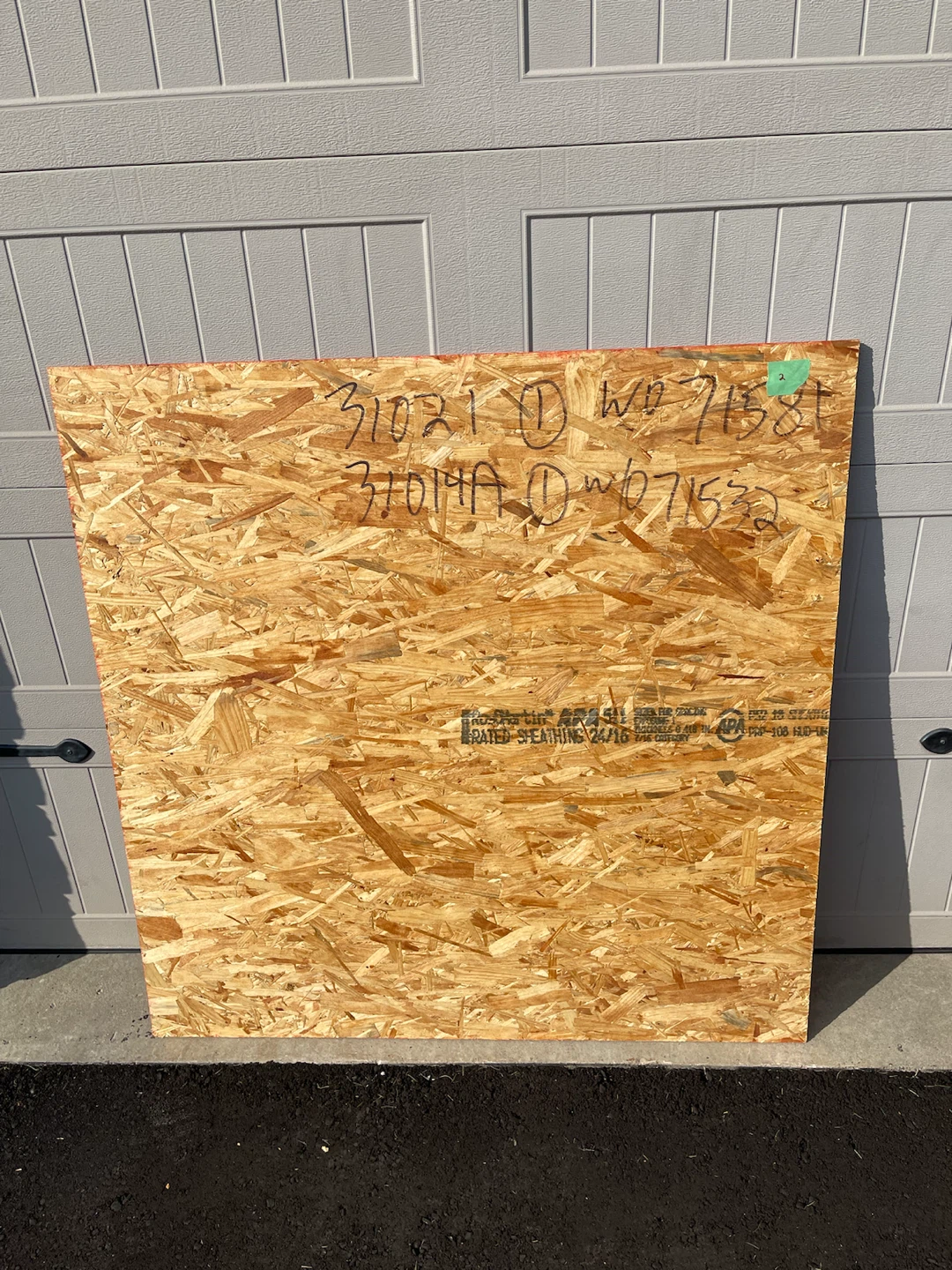 Plywood osb  wood  $5 each - photo 2