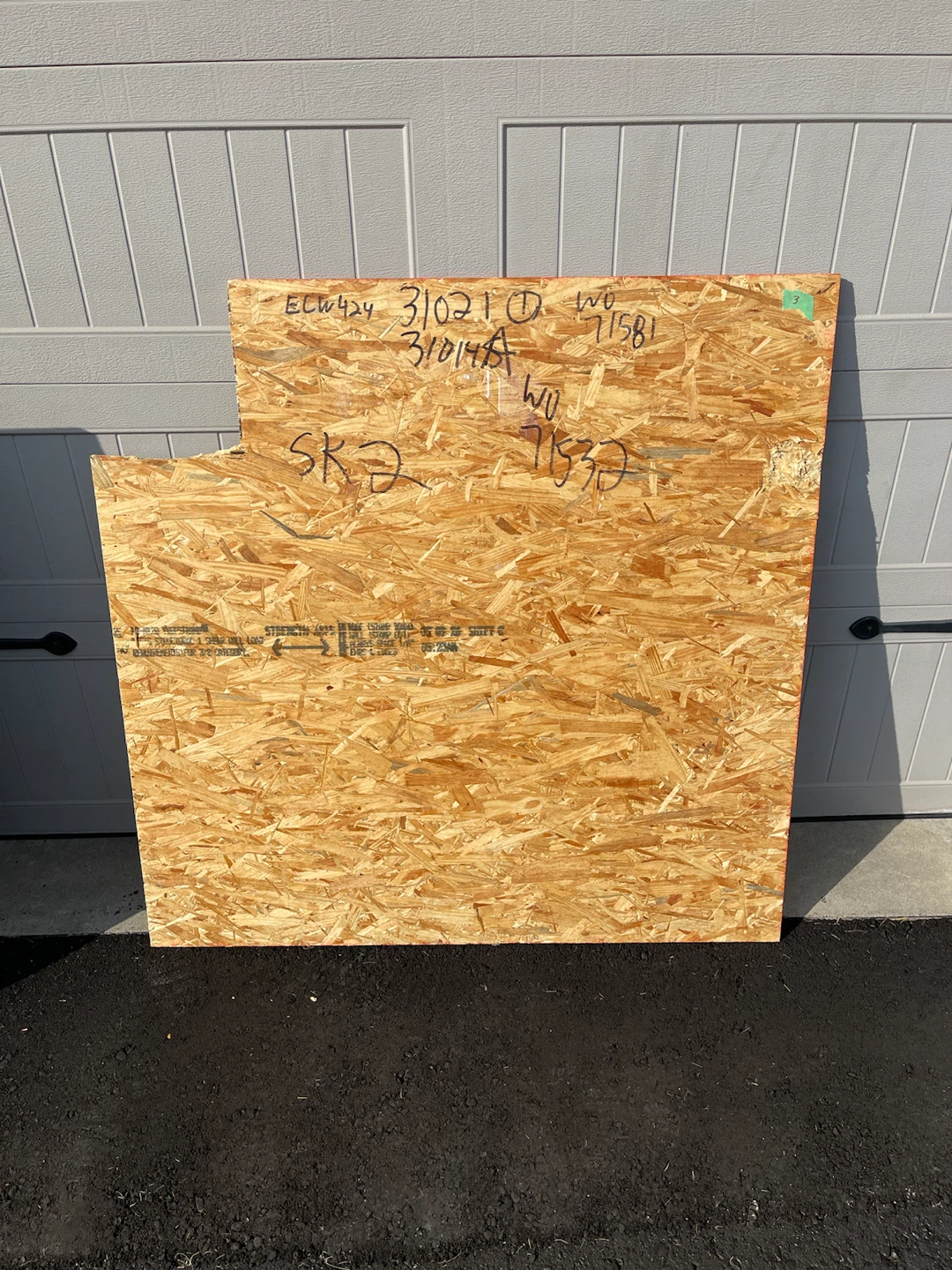 Plywood osb  wood  $5 each - photo 3