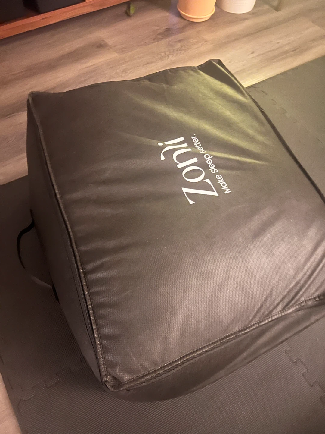 Like New 100% cotton Futon Mattress - Queen Size - photo 3