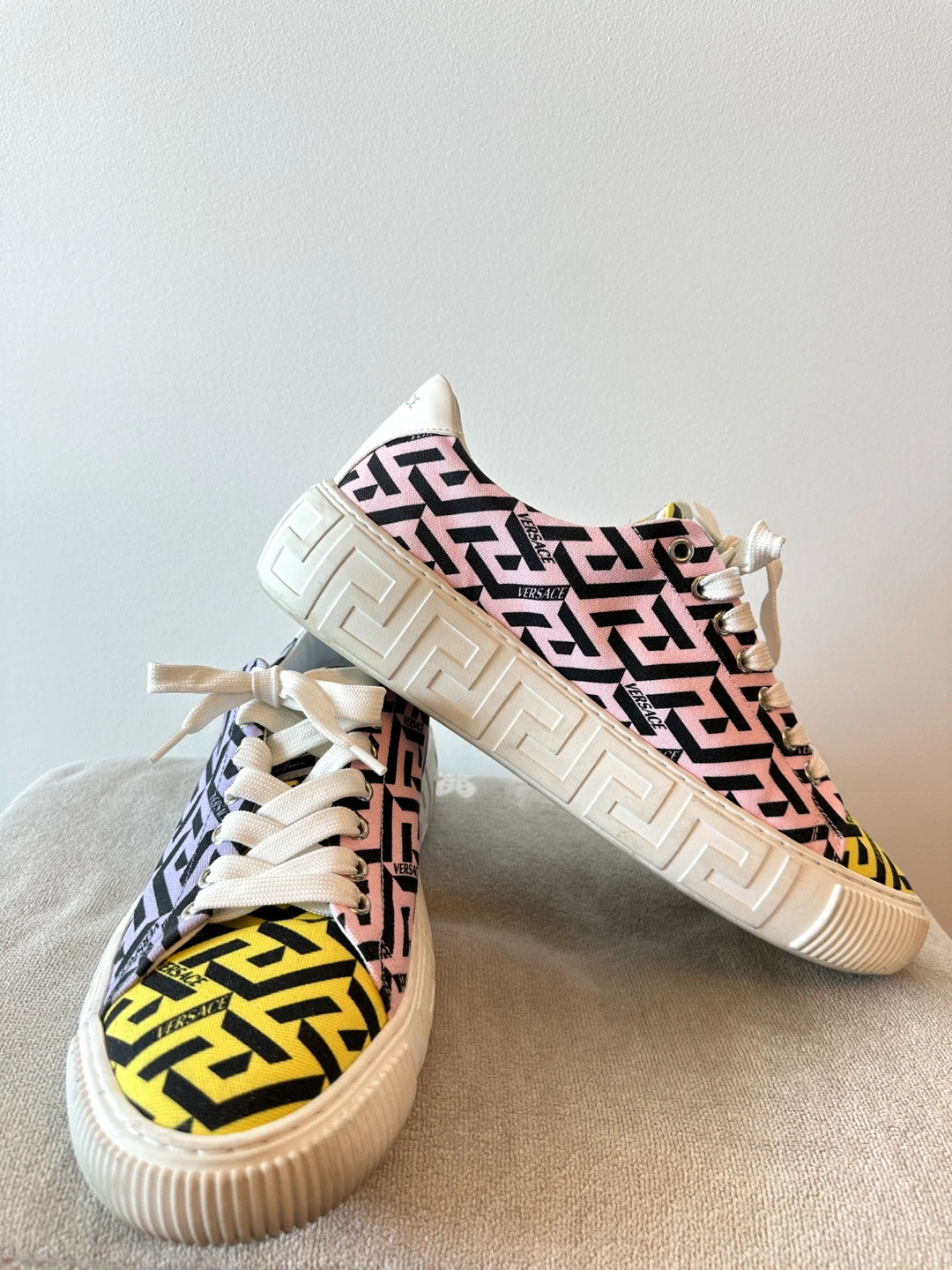 Versace La Greca Coated Canvas Sneakers-Size 41(28cm) - photo 4
