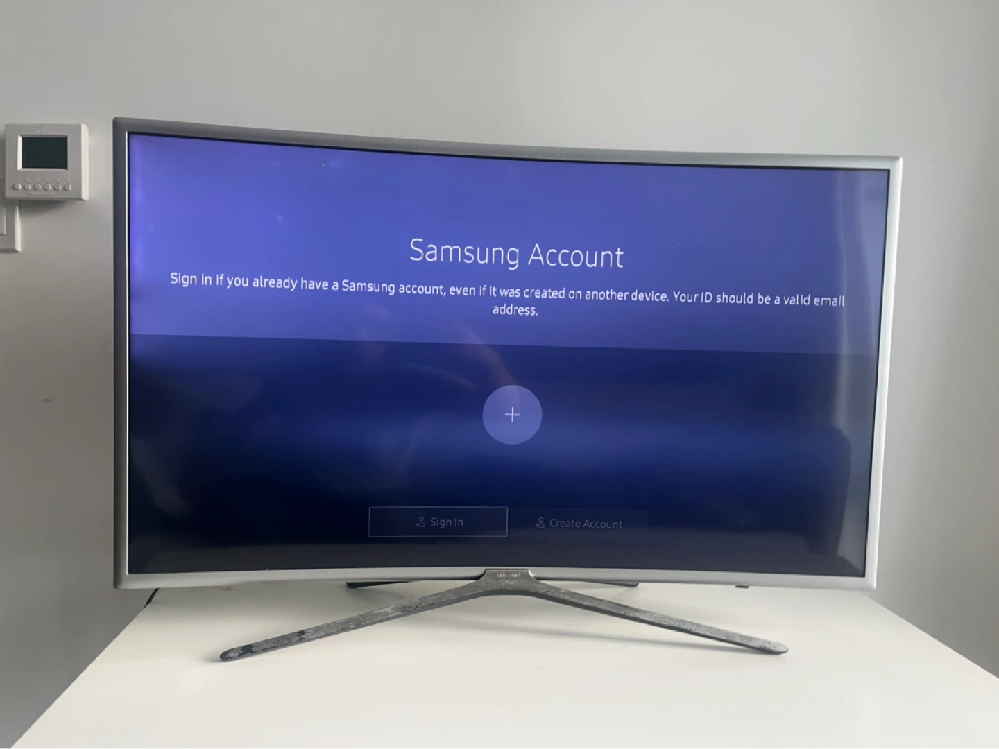 Samsung 6 Series Curved TV - photo 3