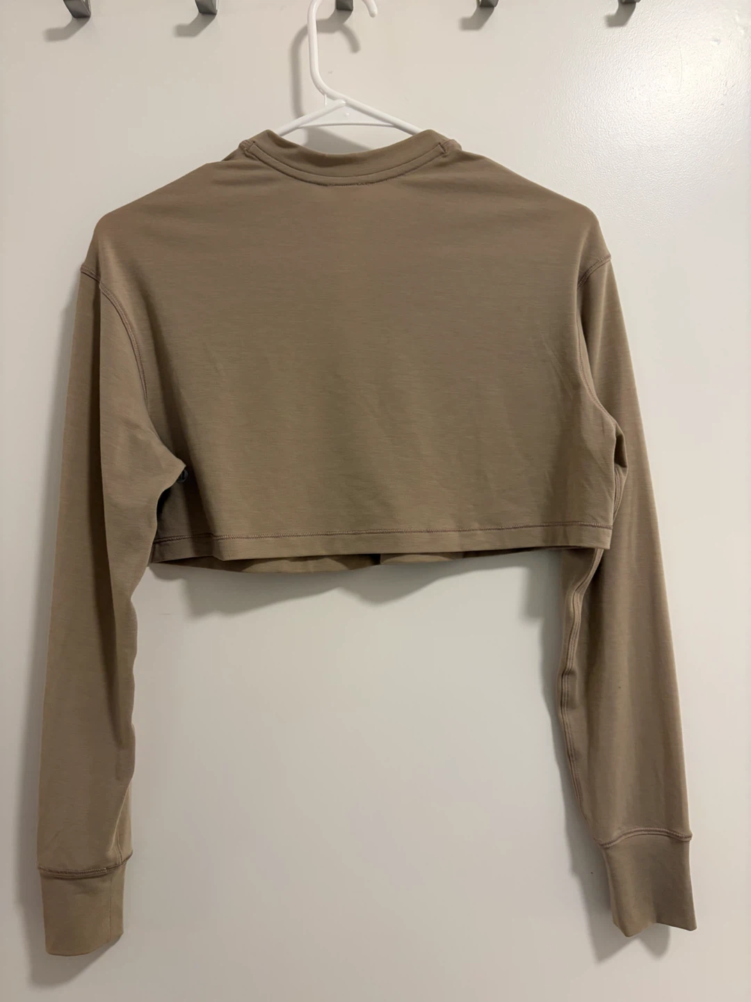Lululemon / Cropped Long Sleeve Top Size 0 - photo 2