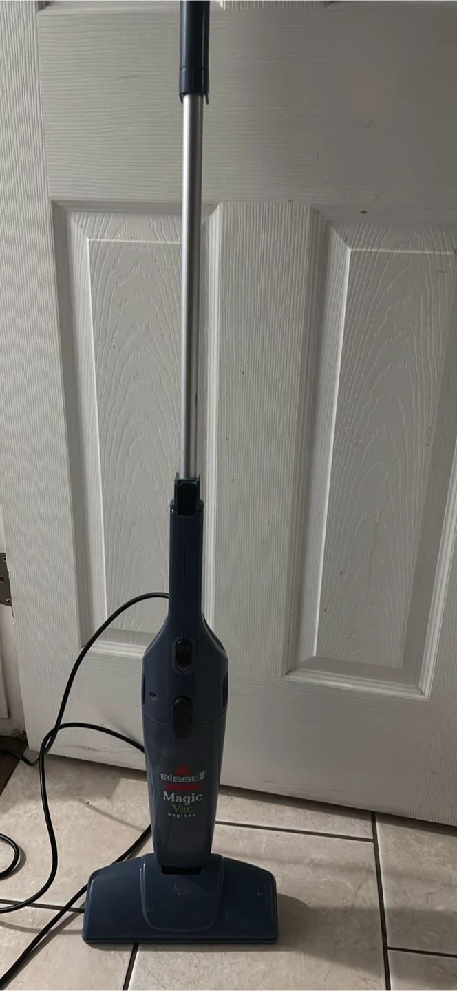 Bissell Magic Stick Bagless Vacuum