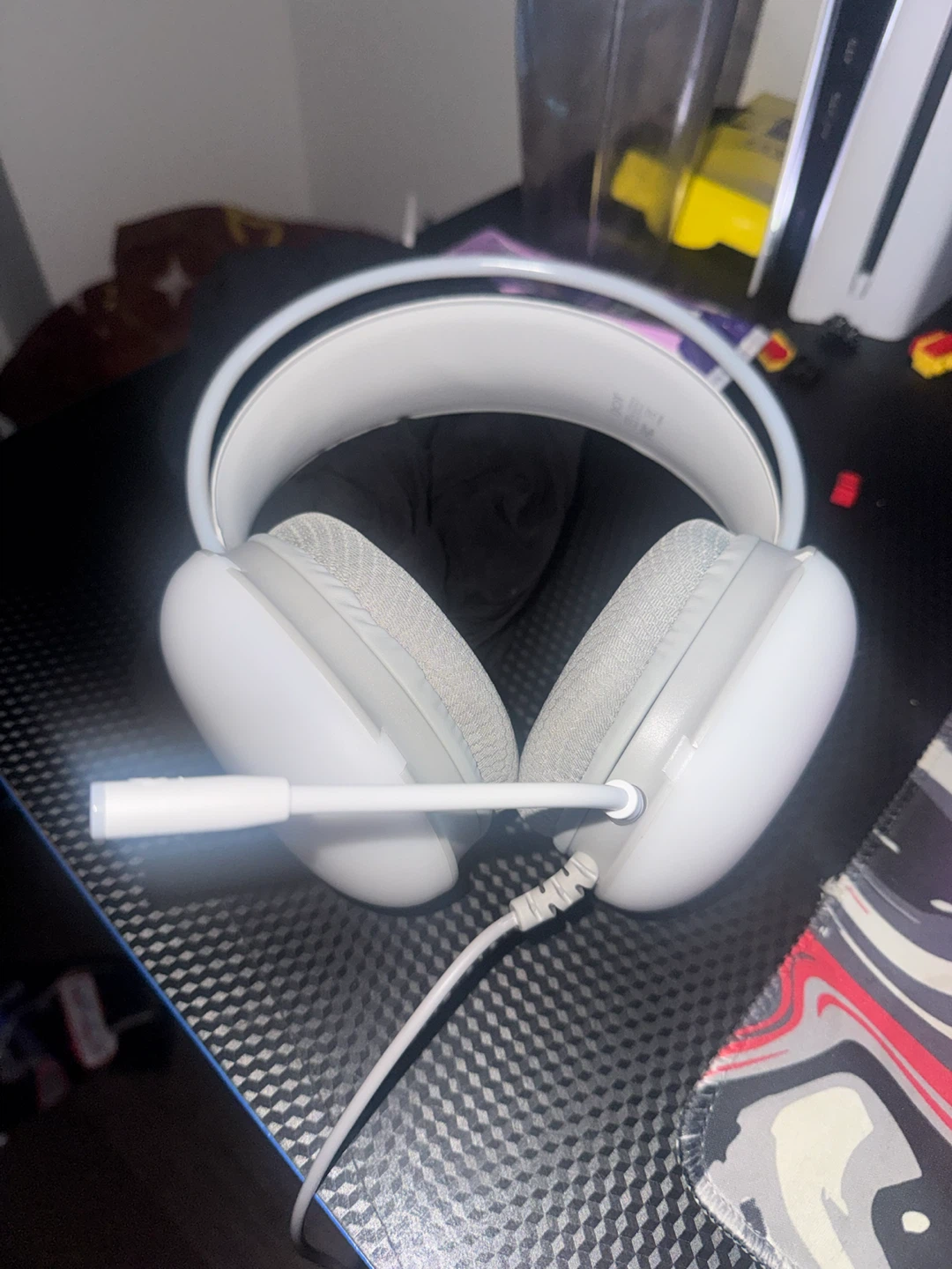 Gaming headphones