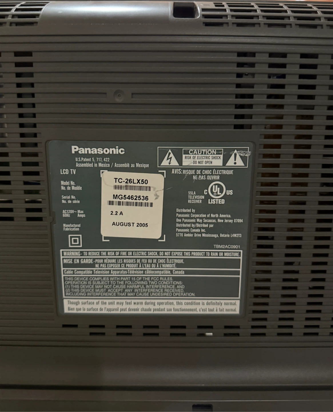Panasonic Viera TC-26LX50 LCD TV - photo 2